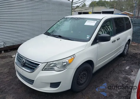 2012 Volkswagen Routan S z USA, uszkodzony, nr VIN 2C4RVAAG5CR120431